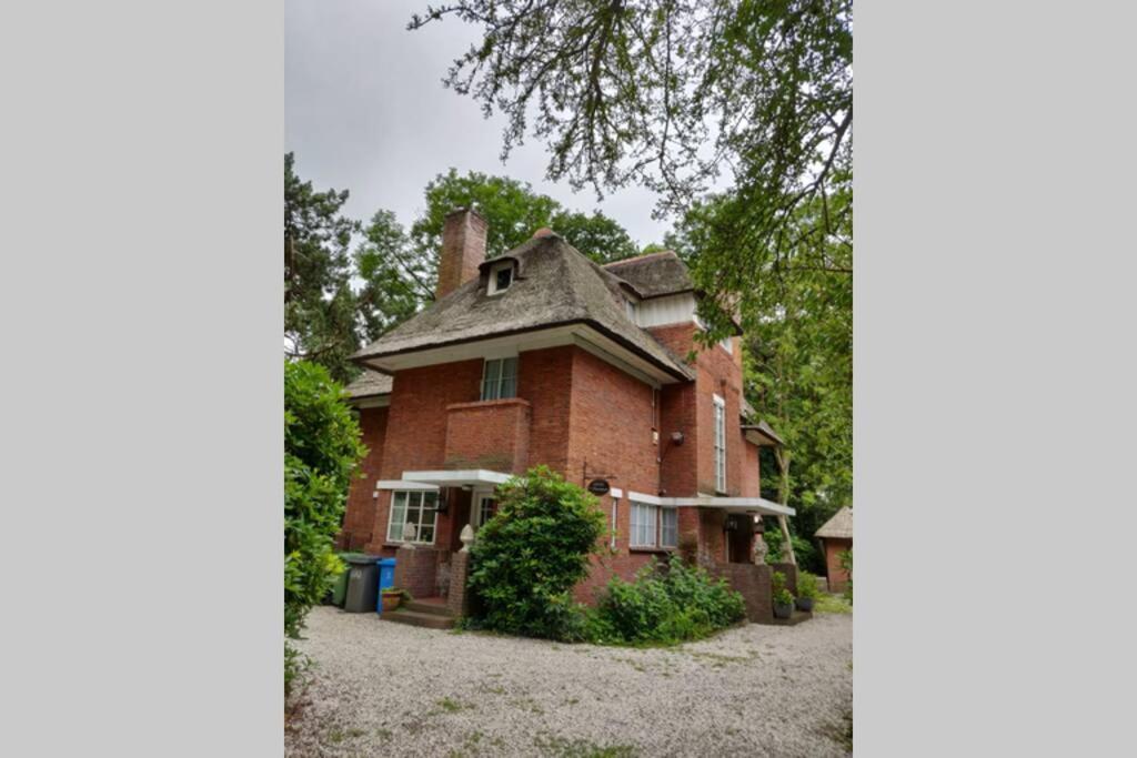 Vrijstaande Rietgedekte Villa Nabij Uitvalswegen Wassenaar Ngoại thất bức ảnh