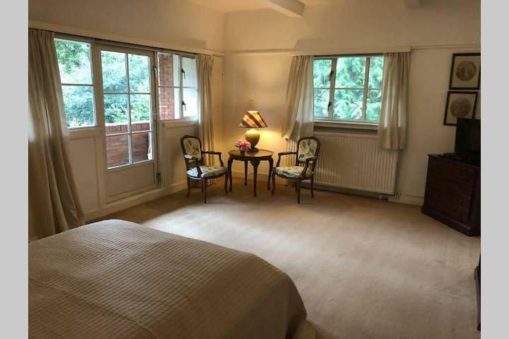 Vrijstaande Rietgedekte Villa Nabij Uitvalswegen Wassenaar Ngoại thất bức ảnh