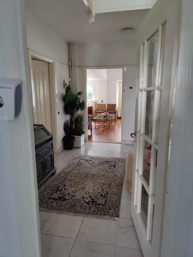 Vrijstaande Rietgedekte Villa Nabij Uitvalswegen Wassenaar Ngoại thất bức ảnh